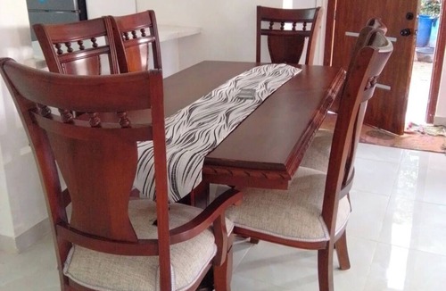 Paraiso Apartment | 3-bedroom apartment in lovely Paraíso with AC