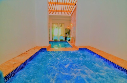 Ciudad Nueva Hotel | 3 bedrooms Apartment for rent at RIG Puerto Malecon {breakfast is included}