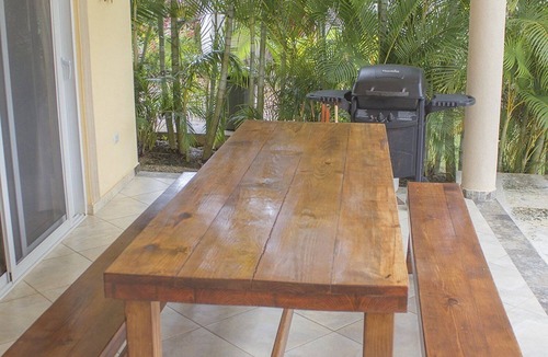 La Mulata Villa | 3BD 3BTH guest-friendly villa with pool in gated residence. Free shuttle bus!