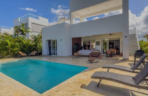 Playa Chiquita House | 3bd with rooftop ocean view in Sosua Ocean Village