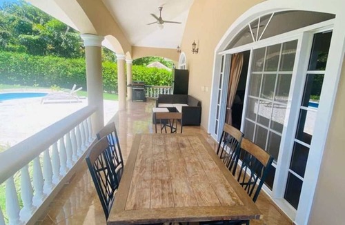 Urbanizacion Tavarez Villa | 4BD/4BTH guest-friendly villa with private pool, near everything in Sosua