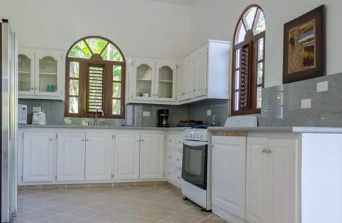 Cabarete Villa | 4BD villa with private pool near sandy beach