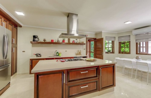 Bavaro Villa | 4BR Garden Villa in Cocotal Punta Cana - Private Pool & Nature Views