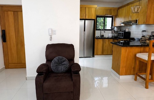 La Vega Apartment | 4tv Netflix Wifi hot Water air Conditioning