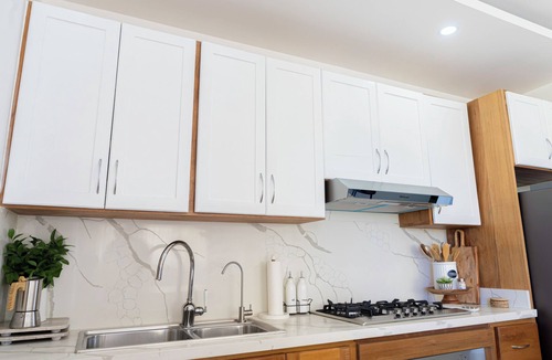 Cabrera Apartment | 5 min to the beach! Pristine ocean view apartment - Gated community with parking