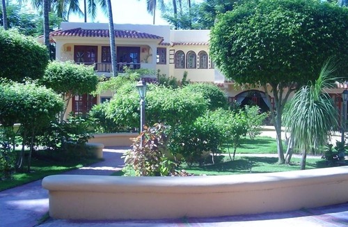 Bavaro Condo | 5 Star Rated, Beautiful Beach Best Value at Bavaro Beach! No Extra Fees