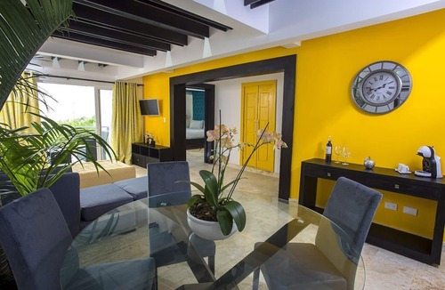 El Cortecito Apartment | 8BR Punta Cana Luxury Penthouse Style on The Beach + bonus