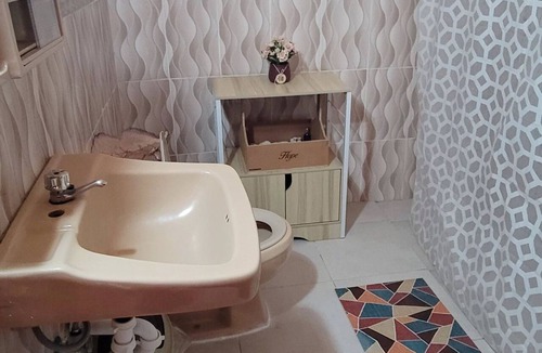 La Cienaga House | A bungalow-style house located right on the beach—perfect for families!