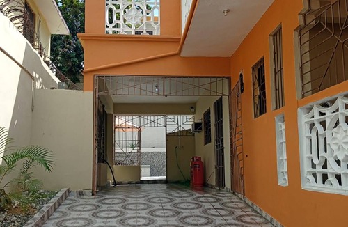Santo Domingo Este House | A house with a pool—perfect for you