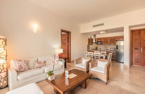 Las Terrenas Apartment | Apartment for 5 with Balcony and Jacuzzi Oasis