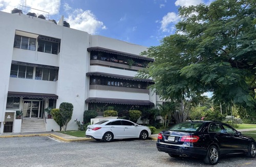 Bella Vista Apartment | Artistic & Comfortable 2BR Apartment in Bella Vista