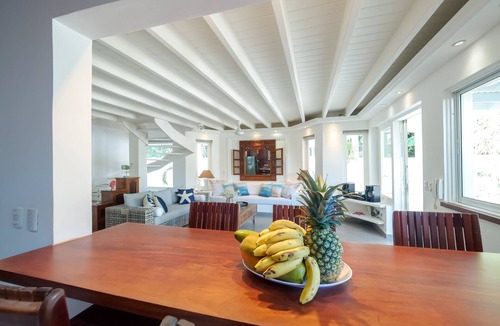 Las Terrenas Villa | AVRAMAR VILLA BEACH FRONT PLAYA LAS BALLENAS , LAS TERRENAS, SAMANA
