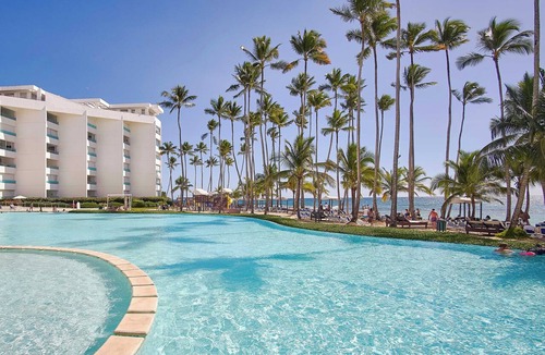 Villas Del Mar Apartment | Beachfront 7th Floor | King Bed | Ocean View Balcony
