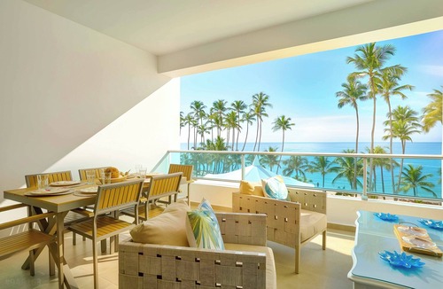 Villas Del Mar Apartment | Beachfront View| Full Kitchen| Gym| Fast Wifi