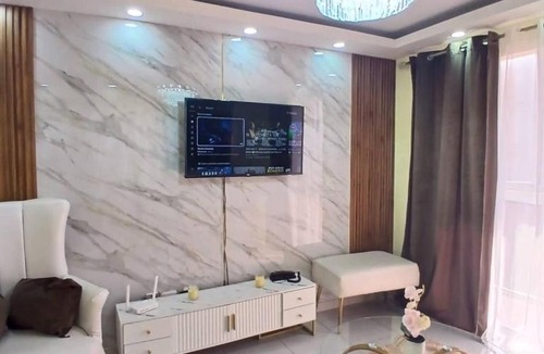 Ciudad Modelo Mirador Norte Apartment | Beautiful 3 bedroom apartment with pool on Av