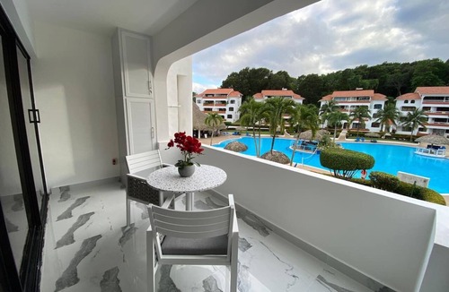 La Mulata Apartment | Beautiful Sapphire Suite