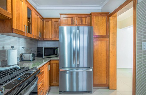 Santo Domingo Condo | ⭐️Bella Vista’s Secret Hideaway | Luxury Living Near Top Dining & Shopping!
