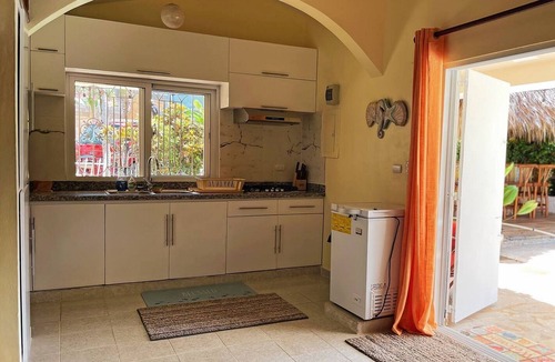 La Mulata Villa | Budget guest-friendly villa near Sosua, private pool, TV/Wi-Fi