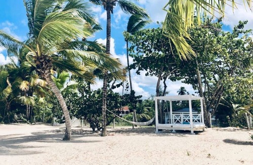 El Limon Villa | Casa Blanca Staffed Beach Villa Sea Views Private Pool