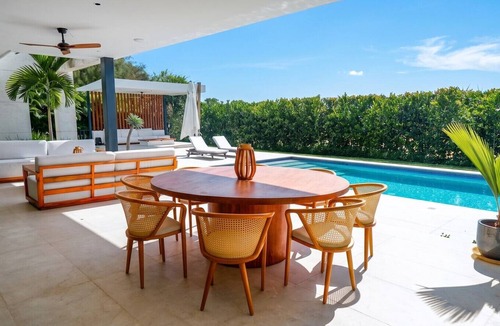 La Romana House | Casa Carina by Luxe Haus™ - Butlered Villa, Staff, Pool, Golf Carts