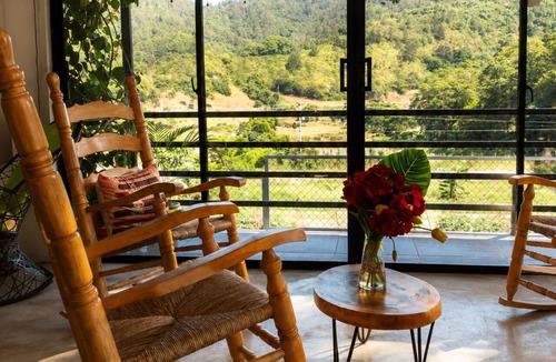 San Jose de Ocoa House | CASA DE CAMPO EN NIZAO SAN JOSE DE OCOA, RIO 4 MIN, VISTA A LAS MONTANAS.