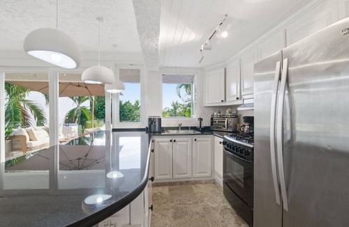 Casa de Campo House | Casa Di Lucca, Teeth of the Dog, Ocean View and just 3 mins away from the beach.