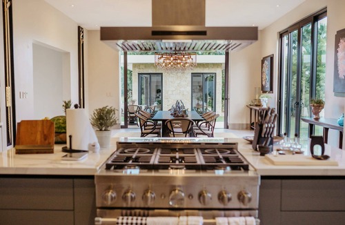 Casa de Campo Villa | Casa Roble