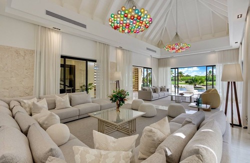Punta Cana Villa | Cayuco 12: Luxury Villa w/Pool, Jacuzzi, Mini Golf, Staff & Golf Cart