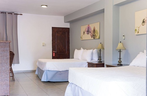 La Arboleda House | Centrally located Charming Suite
