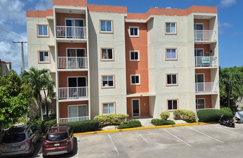 Veron Apartment | Charming 2-bedroom apto gated community pools playgrounds perfect to get away