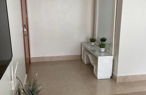 La Esplanada Apartment | Charming 2 Bedroom Condo