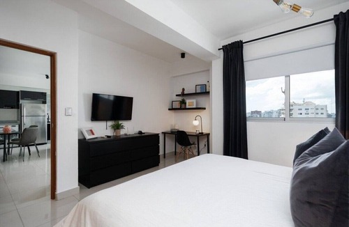 Downtown Santo Domingo Condo | Chic 1BR King Bed, Piantini City Views|YellowKey