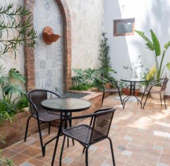 San Anton Apartment | Colonial Romantic Suite with Air Conditioning and Self Check In