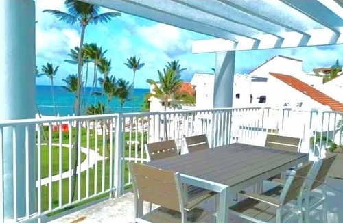El Cortecito Condo | Condo-popular 3 bdrm Penthouse. BRAND NEW! 1 Minute Walk to White Sand Beach