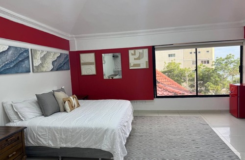 Ciudad Universitaria Hotel | Cozy 1-bedroom hotel in wonderful Santo Domingo with AC