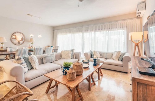 Puerto Bahia Villa | Cozy 3-bedroom villa with private pool in Samana