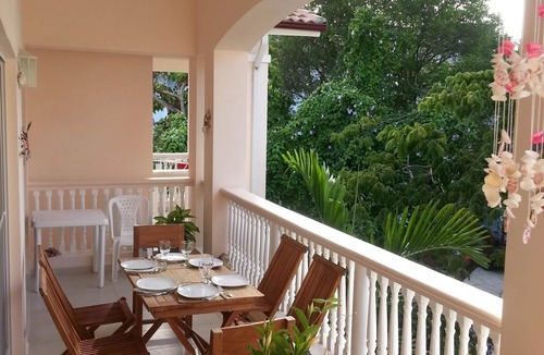 El Batey Condo | Cozy Condo. Practically on the Beach. Sosua.