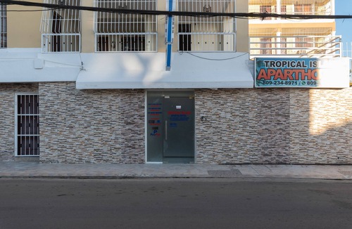 Corales del Sur Apartment | Cozy Studio with Private Kitchen 300 Mbps Wi-Fi Near SDQ Airport
