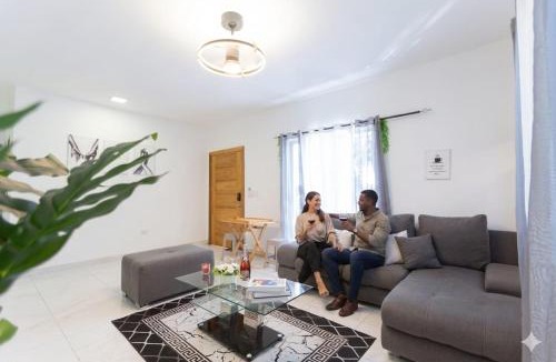 Barrio Las Yaguitas Villa | Crown 1