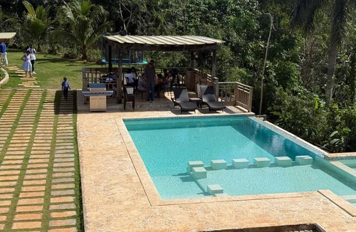 Monte Plata House | Discover a place for vacations, weekend getaways, or a complete escape.