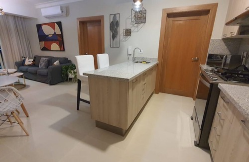 Downtown Santo Domingo Apartment | Downtown area with a pool and gym in Santo Domingo