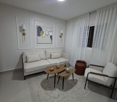 Las Caobas Apartment | Elegancia & Confort 2BR 3 Baños Free Parking Santo Domingo