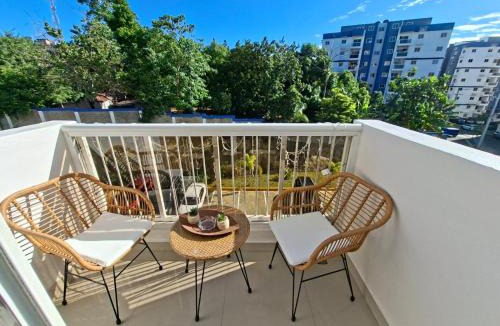Las Caobas Apartment | Elegancia & Confort 2BR 3 Baños Free Parking Santo Domingo