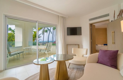 Bavaro Hotel | Elevated Getaway: Platinum Suite Extravagance at Grand Bavaro Princess