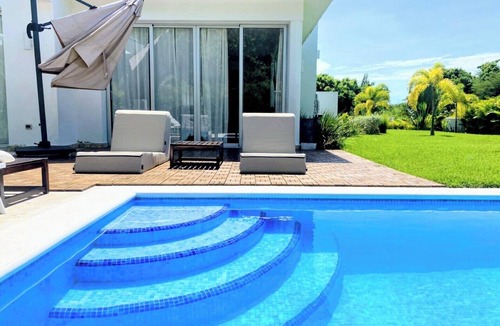 El Soco House | Family-Friendly 4BR Villa with Pool, Jacuzzi & Golf Access