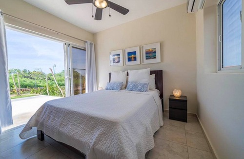La Mulata Villa | Family-friendly resort, waterpark/tennis/restaurant, free bus to beaches/shops