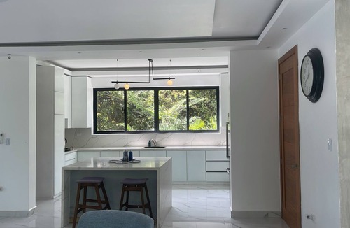 San Pedro de Macoris Villa | Fantastic 5-bedroom villa with AC in welcoming La Caña