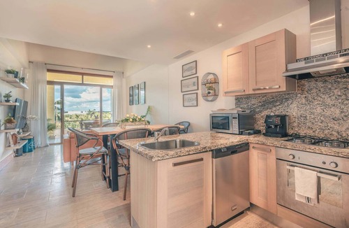 Los Altos Apartment | Golf view apartment with balcony in Casa de Campo