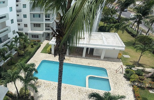 Santo Domingo Apartment | Gran Apartamento Frente al Mar – Disfruta el Caribe desde tu balcón.