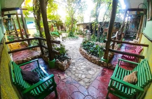 Pedernales Hotel | Hostal Doña Chava